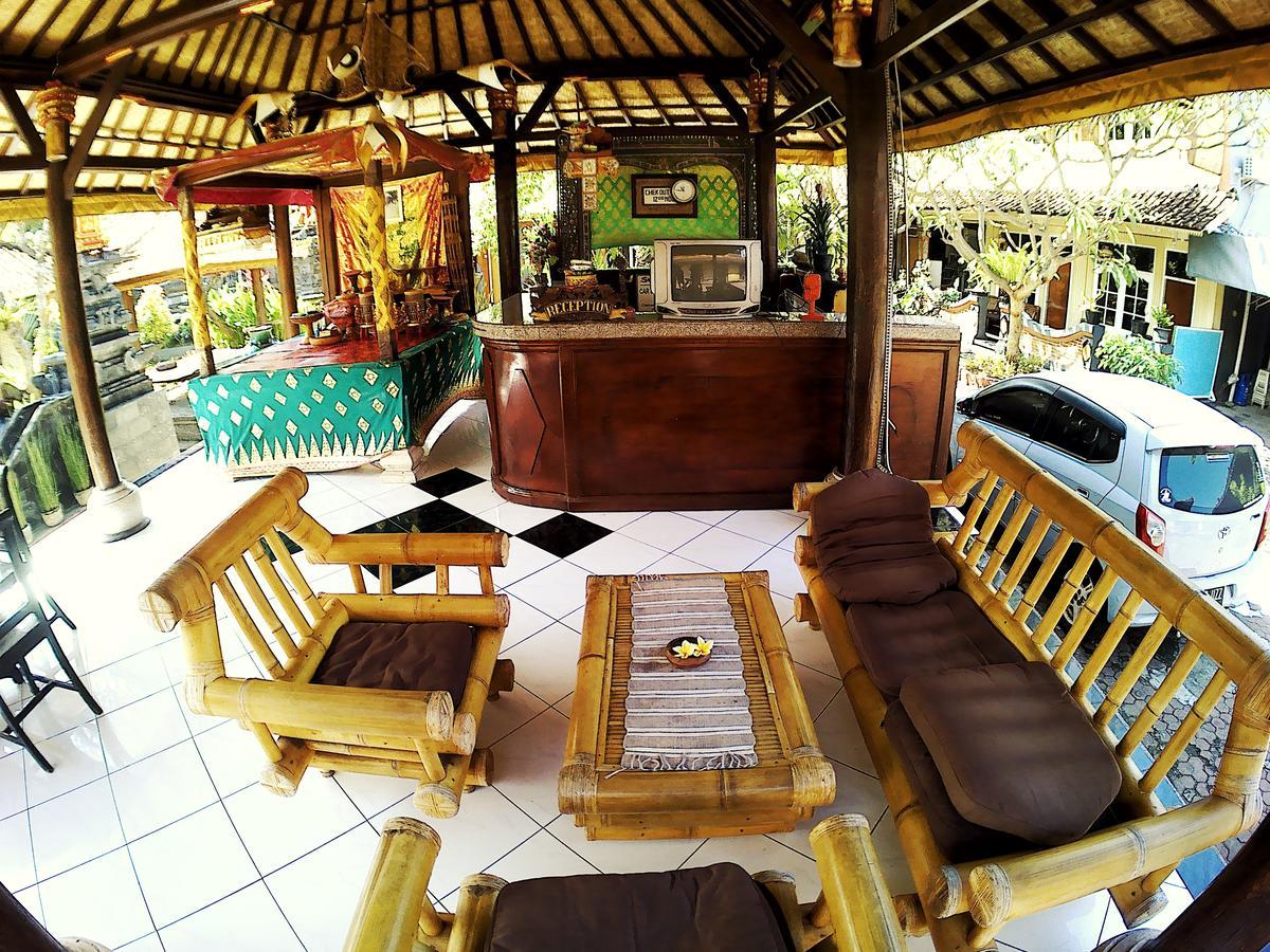 Surf Doggie Inn Kuta Lombok Eksteriør bilde